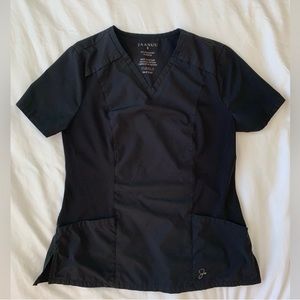 Jaanuu Scrub Shirt in black
